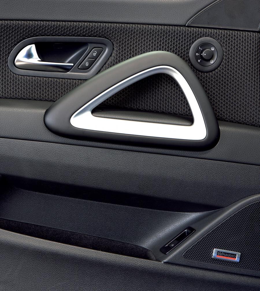  Volkswagen Scirocco 2008 года  (фото 7 из 143)